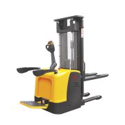 Штабелер самоходный 1,5 т 3,5 м XILIN CDDK15-III Li-ion 24/230 В/Ач (с платформой)
